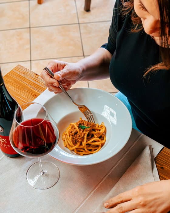 Grandi novità presto in arrivo… 🔥❤️
Ma intanto, come sempre, vi aspettiamo a pranzo ❤️
📍 𝗟𝗶𝘀𝗼𝗻 𝗱𝗶 𝗣𝗼𝗿𝘁𝗼𝗴𝗿𝘂𝗮𝗿𝗼, 𝗩𝗶𝗮 𝗧𝗿𝗶𝗲𝘀𝘁𝗶𝗻𝗮 𝟵𝟰
📞 𝟬𝟰𝟮𝟭 𝟮𝟴𝟳𝟭𝟲𝟯